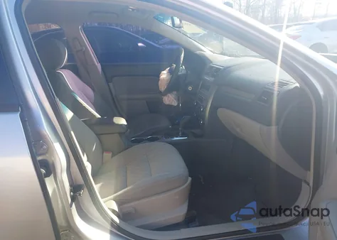 2011 Ford Fusion S from USA, damaged, VIN 3FAHP0GA3BR119814